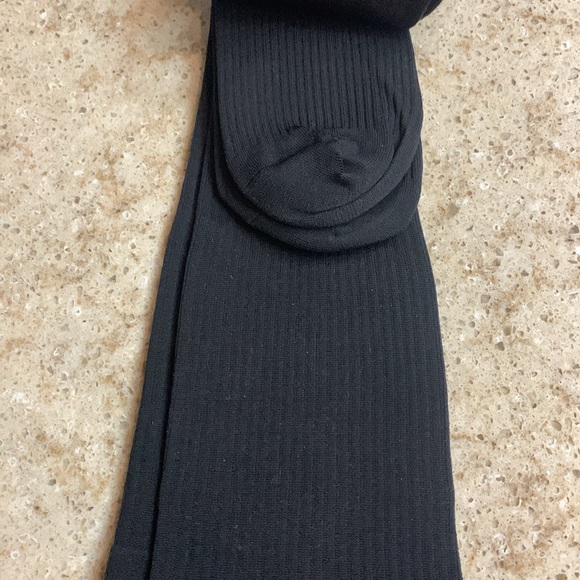 NWT Nordstrom Rack Brand Black Knee High Energizing Support Socks - 2 Pair - Picture 5 of 5